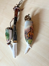 Alte Porzellan Pfeife und alter Pfeiffenkopf je mit Jagdmotiv - beraucht