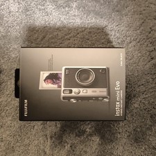 Fujifilm instax mini Evo Hybrid-Sofortbildkamera - Schwarz