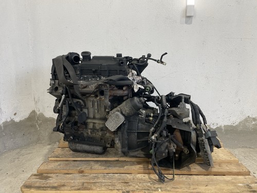 Mazda ford fiesta - mazda, dy