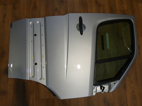 A9067200105 türe sprinter - a9067200105,