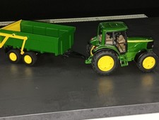 BRUDER John Deere 5115 M