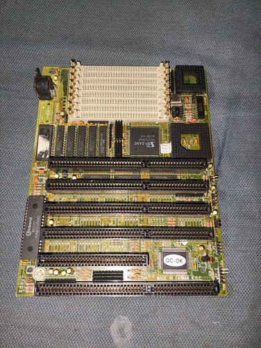 Pcchips m326 at 386 - v2.7,