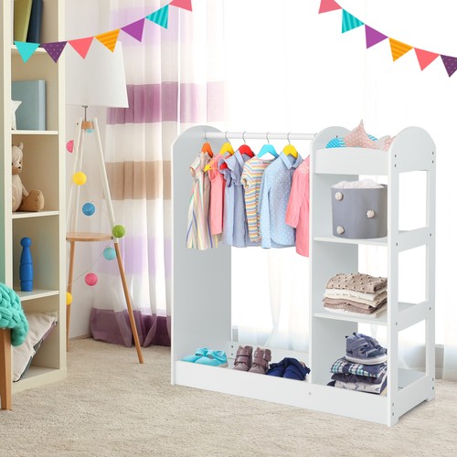Kinderkleiderschrank mit
