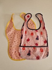 2 Lätzchen Babylätzchen mit Auffangtasche Babylove DM 