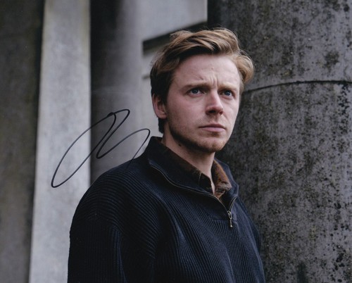 Jack lowden signed autogramm - jack,