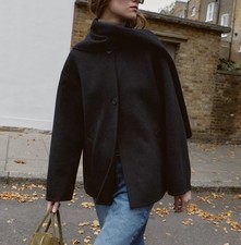 Zara Kurz Mantel Schwarz 52%