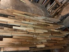 Rustikale Holz-Wandverkleidung