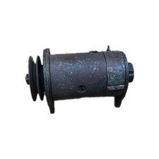 Deutz Lichtmaschine 14V 30A Bosch 0101302029 Generator