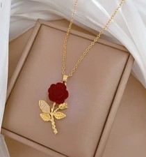 Goldene Farbe Halskette rote Rose- & Blatt-Anhänger Luxus Kette