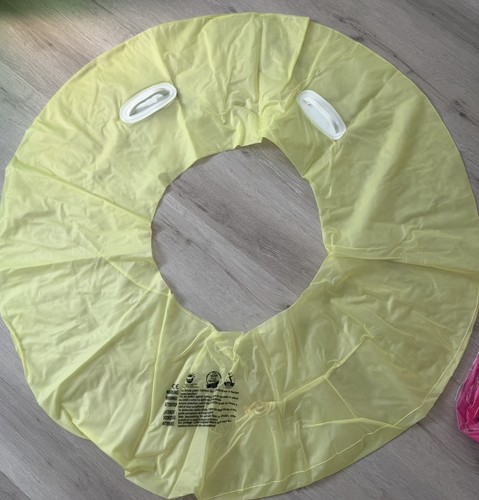 Wasserball und schwimmring - wasserball,