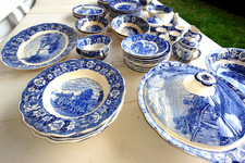 Palissy Pottery Thames River