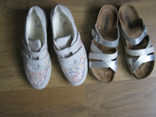 Paar damen schuhe sandalen - paar,