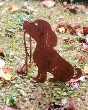 Hund mit Leine sitzend 30 cm