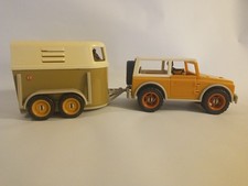 SCHLEICH JEEP  40184 ANHÄNGER