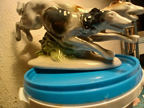 Porzellanfigur windhund - porzellanfigur,
