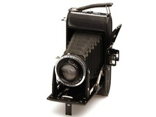 Voigtländer Bessa 6x9 Klappkamera mit Voigtländer Skopar 3.5/10.5 cm - defekt !