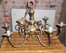 Kronleuchter, Messingleuchte, Decken-Leuchte mit allen Glaskugeln, chippendale