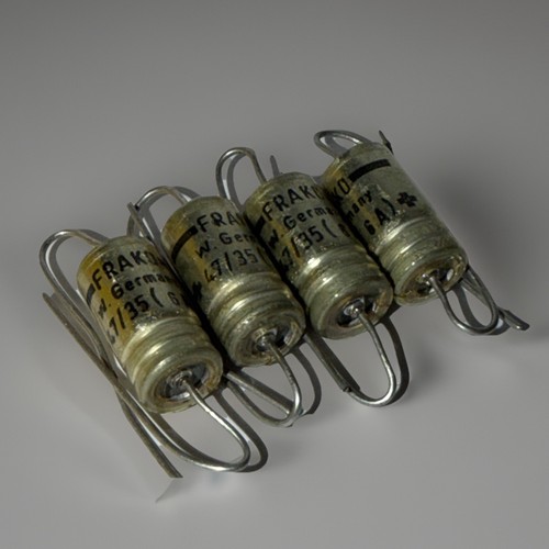 Frako 47µf 35v - 35v, axial