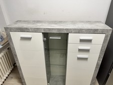 Kommode Zu Verkaufen. Für 75€ + Selbstabholung.