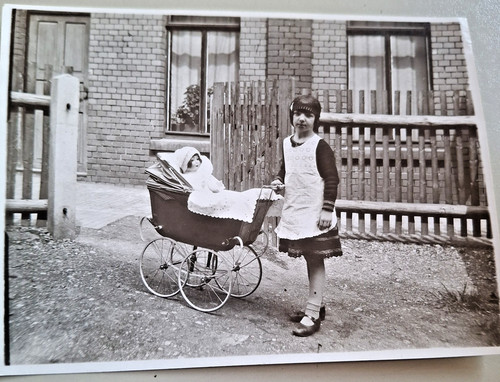 Altes foto vintage mädchen - foto,