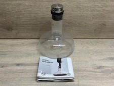 Norm Menü Glas Wein Dekanter