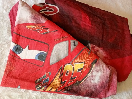 Cars lightning mcqueen - lightning,
