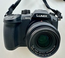 Panasonic Lumix GH5 mit Panasonic® LEICA DG 25 mm SUMMILUX F1.4 ASPH.