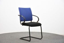 Febrü Freischwinger