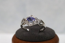 Ring 9 kt Weißgold Tansanit &