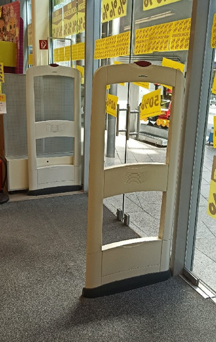 Warensicherungsanlage - ,