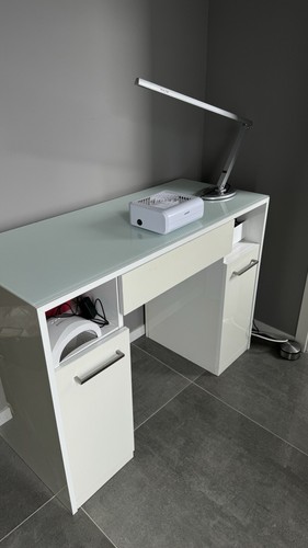 Maniküre tisch - maniküre,