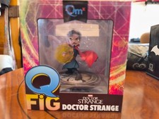 Q-Fig Doctor Strange Figur
