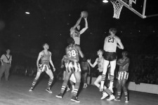 Harlem Globetrotters, The