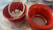 Tupperware Eierschneider, Rot/Weiß, Hohe Form