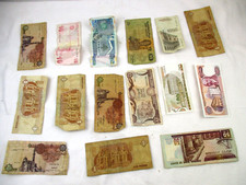 15 Geldscheine Banknoten aus