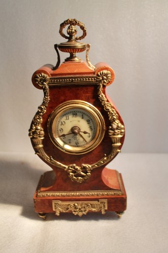 Antik wecker uhr lenzkirch - wecker,