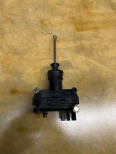 Mercedes 190 pneumatisches Stellglied Zentralverriegelung Tür Hinten W201 ZV