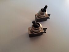 2x Marquardt Schalter 100 Kippschalter Netzschalter 250V 2 A Lichtschalter