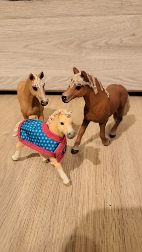 Schleich pferdefamilie - schleich,