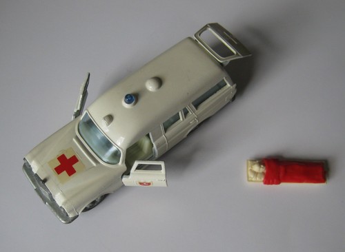 Mercedes benz binz - mercedes-benz, ambulance