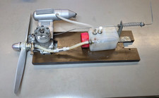 RC Nitro Motor Magnum GP 25 mit Motorprüfstand