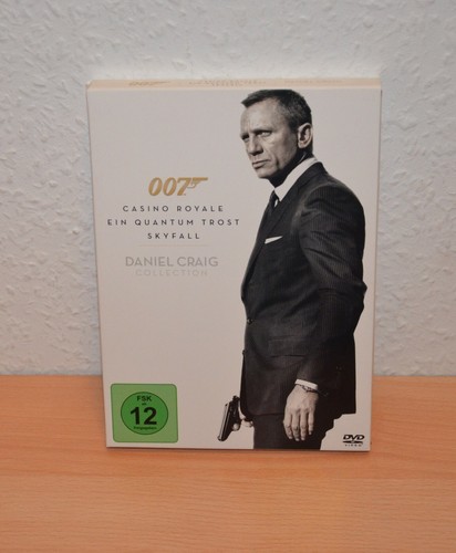 James bond 007 - bond, –