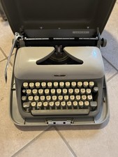 Adler Junior Schreibmaschine im Koffer