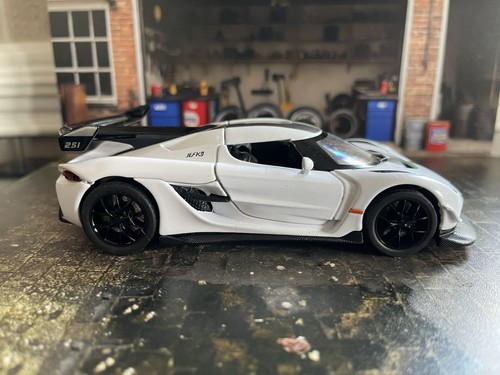 Custom built slotcar - built,