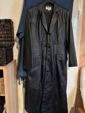 Ledermantel Schwarz - Echtleder Gr. 38 Marke: Heine/Yuppie