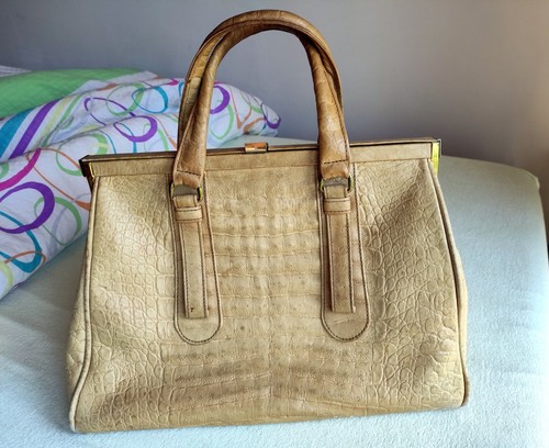 Sehr alte handtasche - sehr,