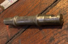 Achsstift Zentralbewegung