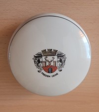 PORZELLAN  DECKELDOSE  VON