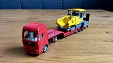 Siku Super 1832 MAN TGA Tieflader mit Asphatfertiger 1:87 H0 Modelllkw Minitruck