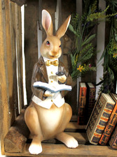 Hase  Figur Frack Buch Ostern
